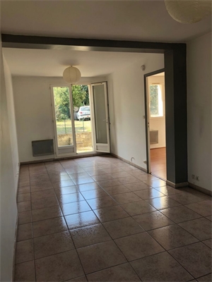 appartement à la location -   91220  BRETIGNY-SUR-ORGE, surface 37,44 m2 location appartement - APR750045